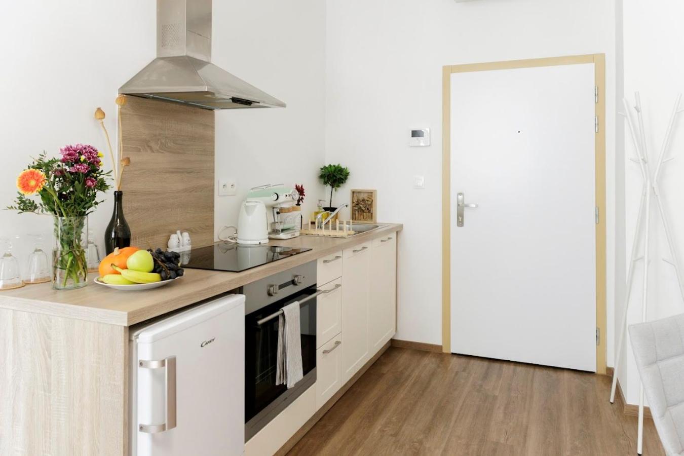 Boutique Flat In Old Town Apartment Bratislava Exterior photo