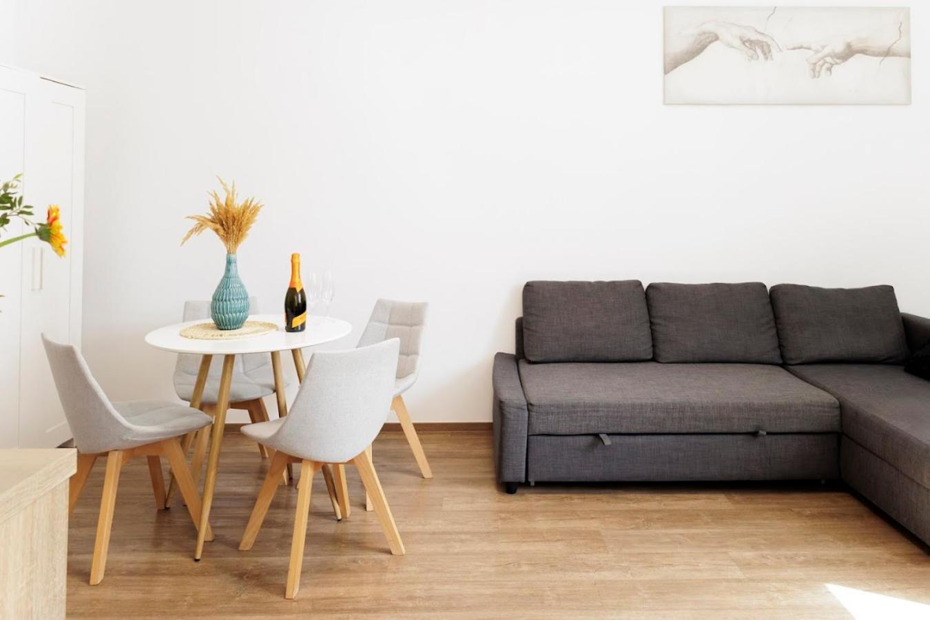 Boutique Flat In Old Town Apartment Bratislava Exterior photo